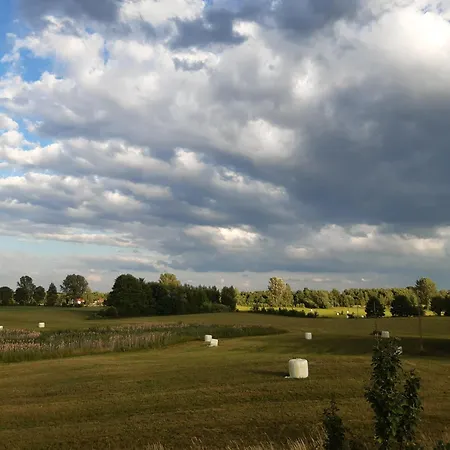 Holiday home W Kwiatach Zyndaki